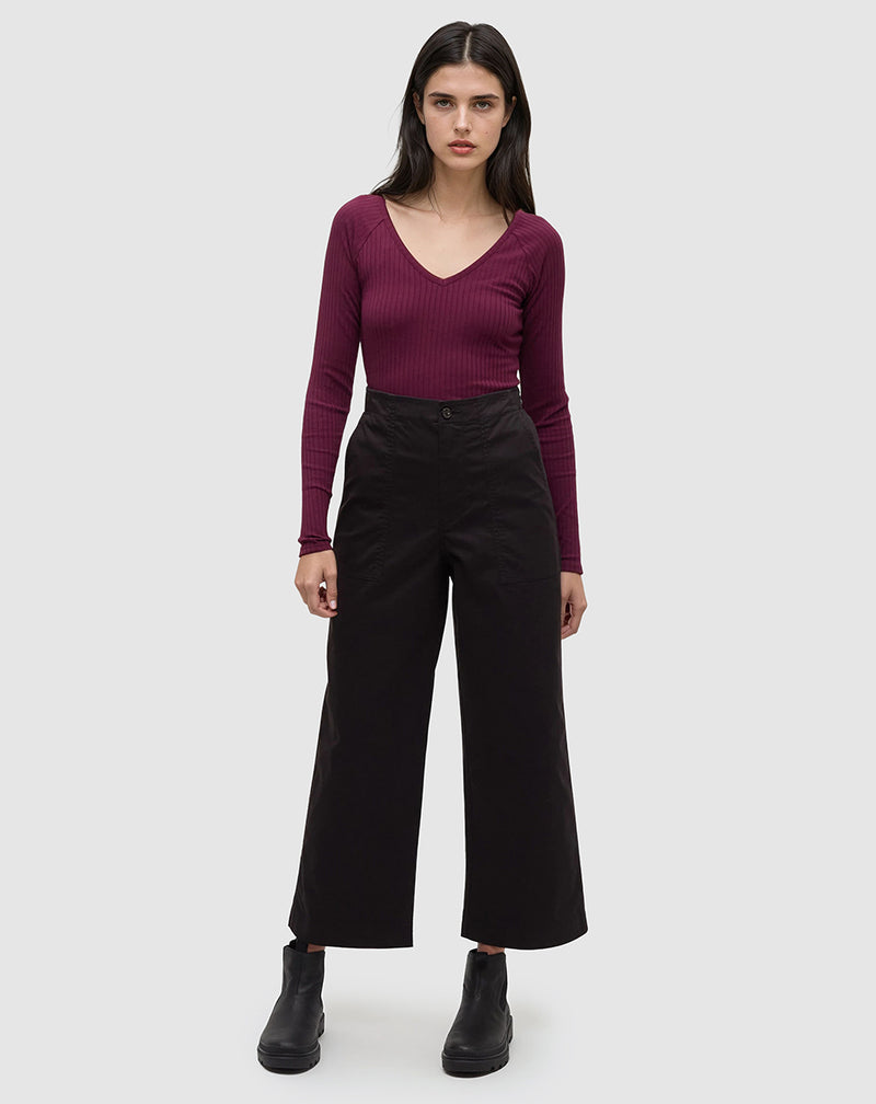 Black-High-Rise-Straight-TechBlend-Pant