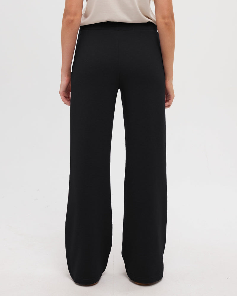 Black-Women_s-Wide-Leg-Sweatpant