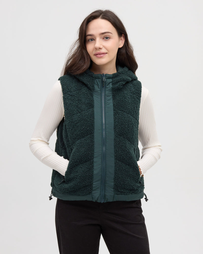 Green-Relax-Reversible-Fleece-Vest