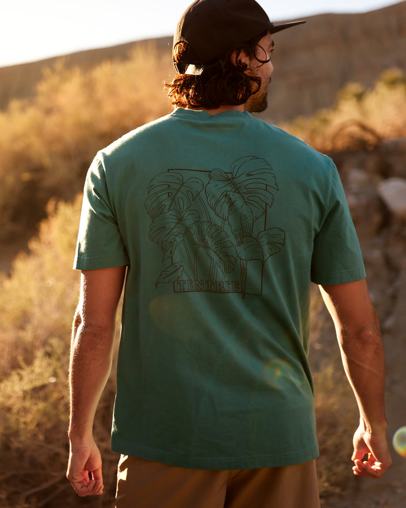 Green-Treeblend-Graphic-Shortsleeve-T-Shirt