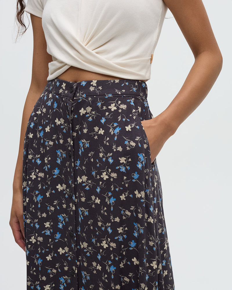 Grey-High-Rise-Patterned-Crepe-Maxi-Dress