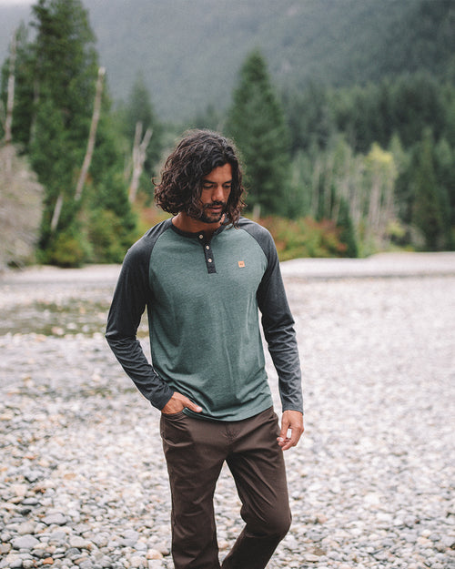 Men's Baker Henley Longsleeve