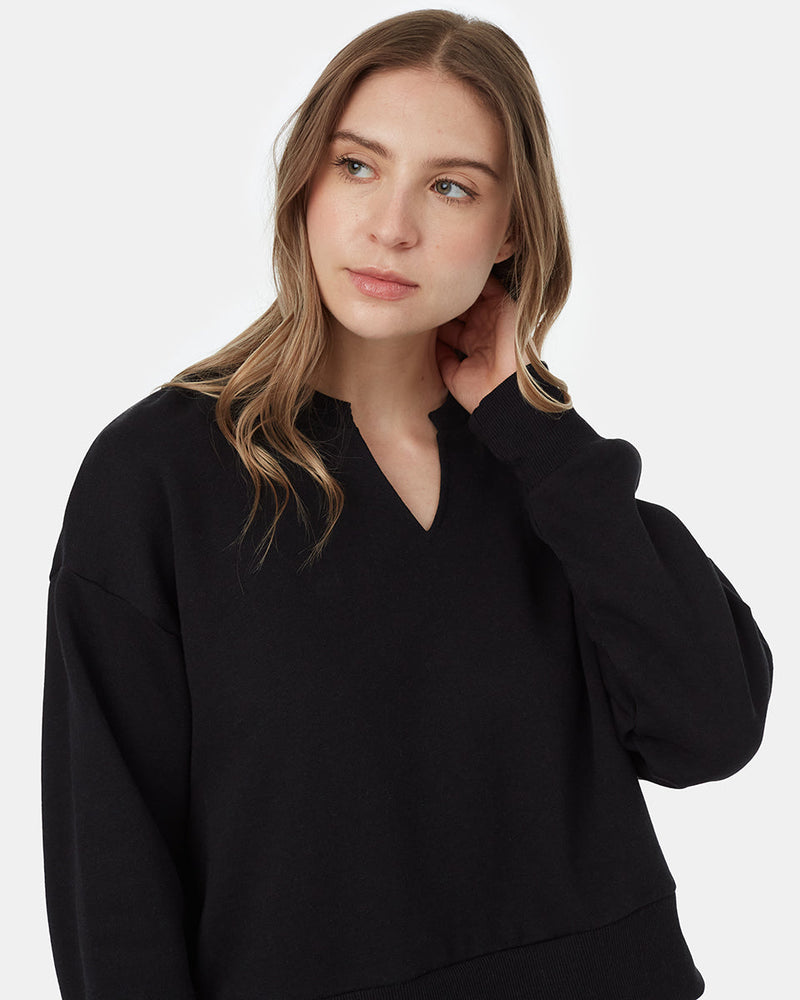 womens_basic_sweatshirt