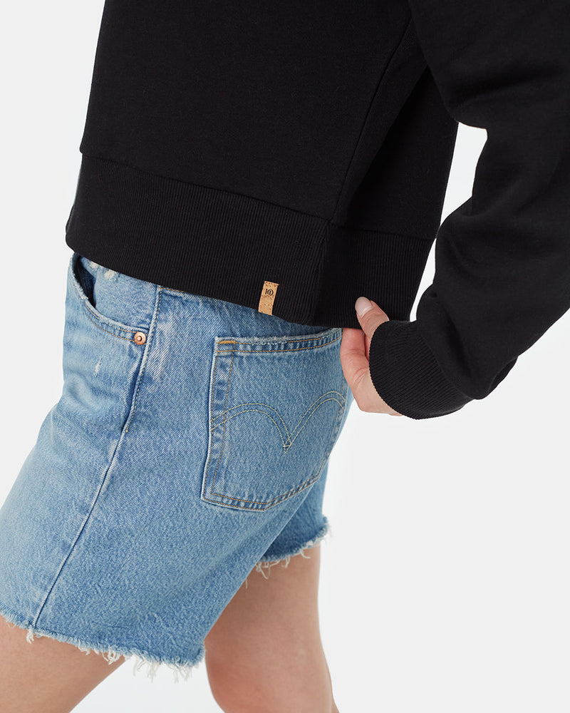 womens_basic_sweatshirt